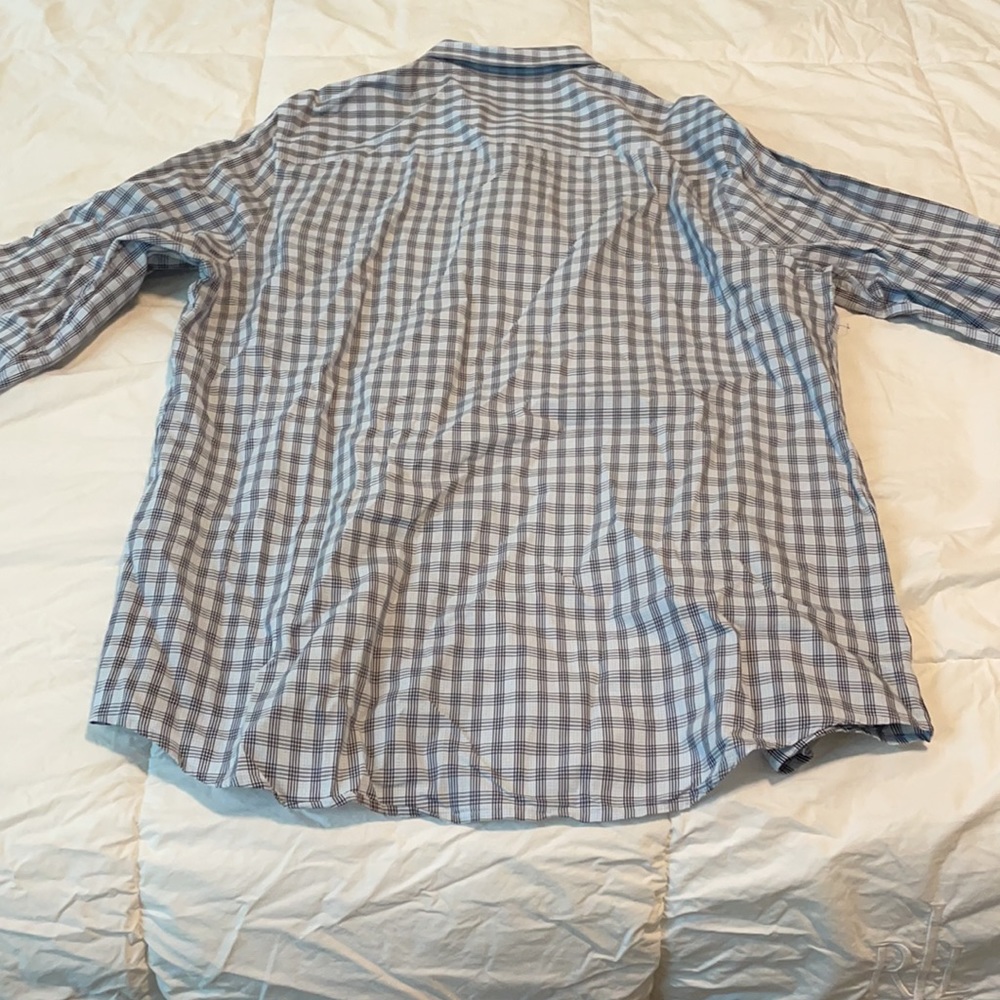 Perry Ellis.  Blue button down shirt.  Like new. - Picture 2 of 2